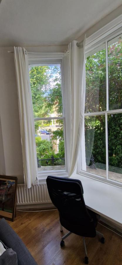 Apartment Primrose Hill - Charming, Cosy, 2 Double Bedrooms