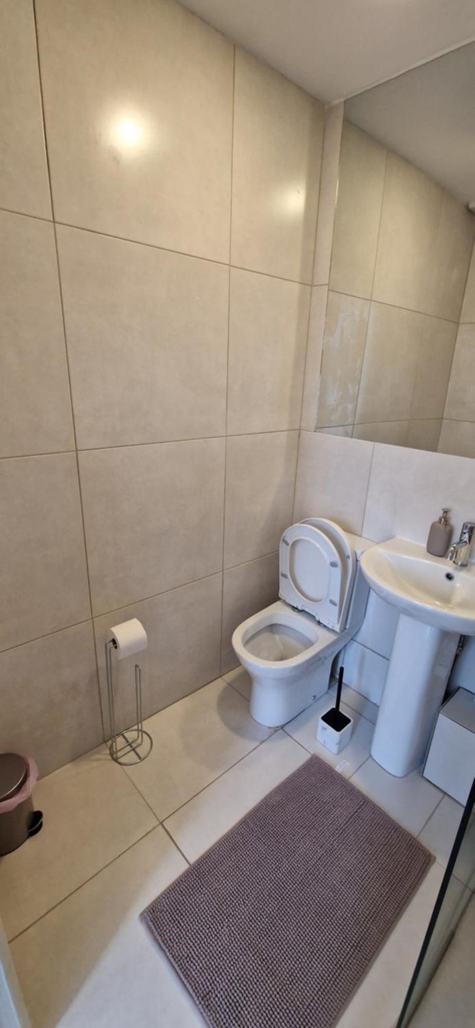 Primrose Hill - Charming, Cosy, 2 Double Bedrooms *