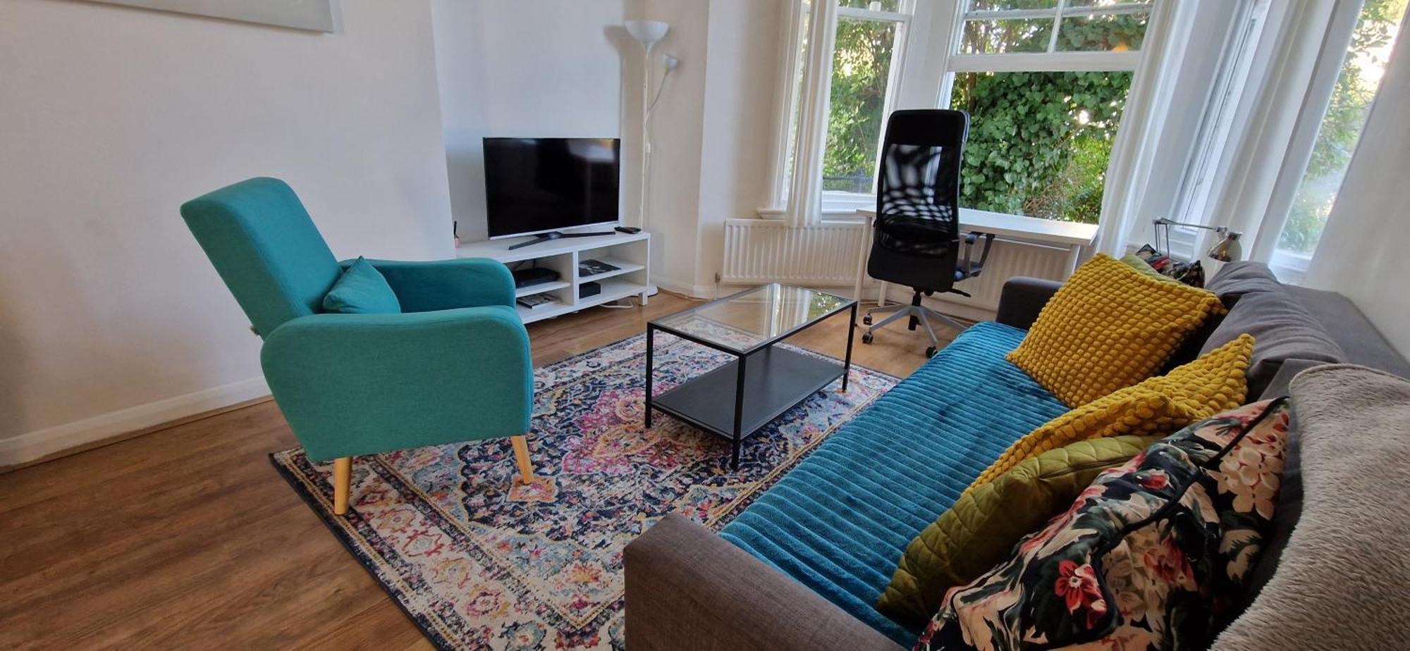 Apartment Primrose Hill - Charming, Cosy, 2 Double Bedrooms